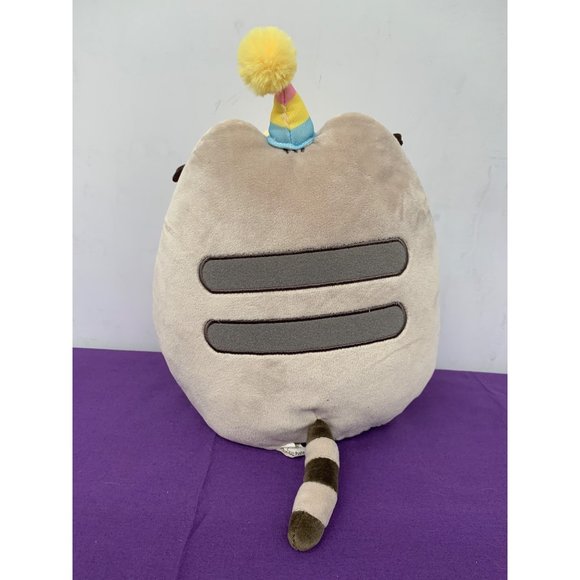 Pusheen Cat Gund 2017 11 Inch Birthday Cat Cupcake Plush Stuffed Animal - Picture 3 of 10
